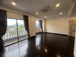 La Suisse (D11), Terrace #562062311